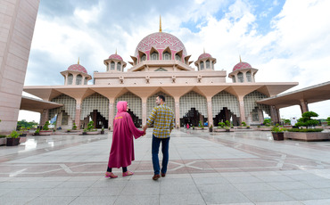 Experience Putrajaya 370 X 230